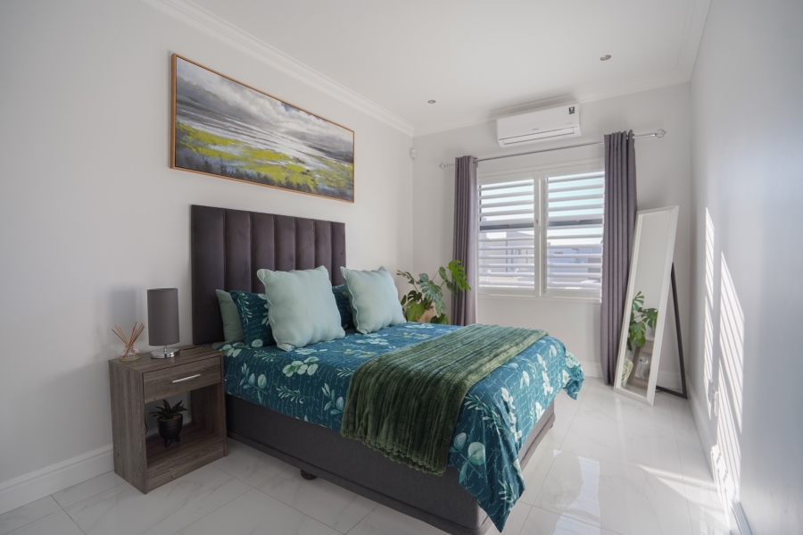 4 Bedroom Property for Sale in Sandown Western Cape
